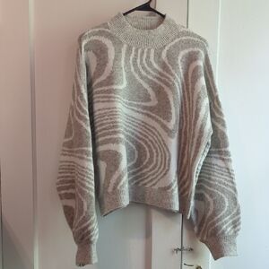 Cozy Beige Patterned Sweater